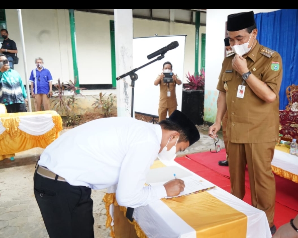 H.M Zairullah Azhar Lantik Anggota BPD di Enam Desa diwilayah Kecamatan Kuranji. 1 Screenshot 2021 07 13 18 41 35 80