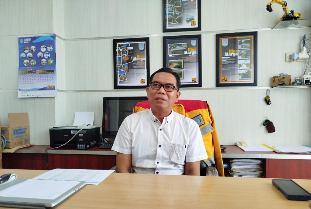 Paket Proyek di Aluh Aluh Sudah Disiapkan Rp10 M, Tapi Bilang 'Pacelik' 1 img 20250221 wa00314802168003483374633