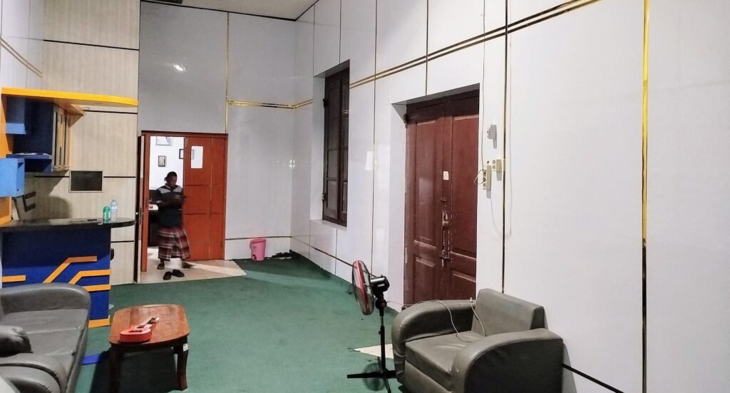 image editor output image1324376705 17428845109875160253253570029470