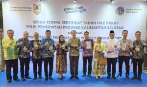 BPN Banjarbaru Sabet Penghargaan Dari Pemprov Kalsel 1 img 20250328 wa005953211600499446487