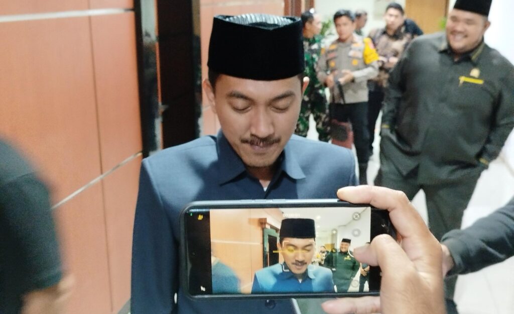 Banggar DPRD Singgung Belanja Daerah Di atas 30 Persen, Bupati Banjar ‘No Comment’ 1 img 20250616 wa00677371452709332917078