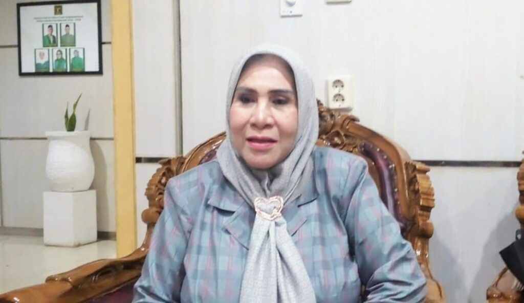 Bupati Banjar dan Komisi IV DPRD Akui Dinkes Lamban Tangani Puskesmas Martapura 2 1 img 20250619 wa01447041907987897545585