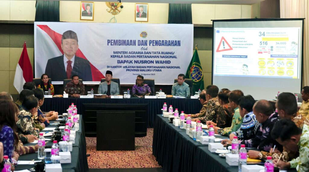 Menteri ATR/BPN Lakukan Pembinaan di Kanwil BPN Malut, Nusron: Saya Pemberi Harapan dan Kepastian 1 img 20250824 wa00467491855627012422369