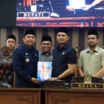 b196ad0f-6ccc-47e6-9697-2690c03e82a5-1